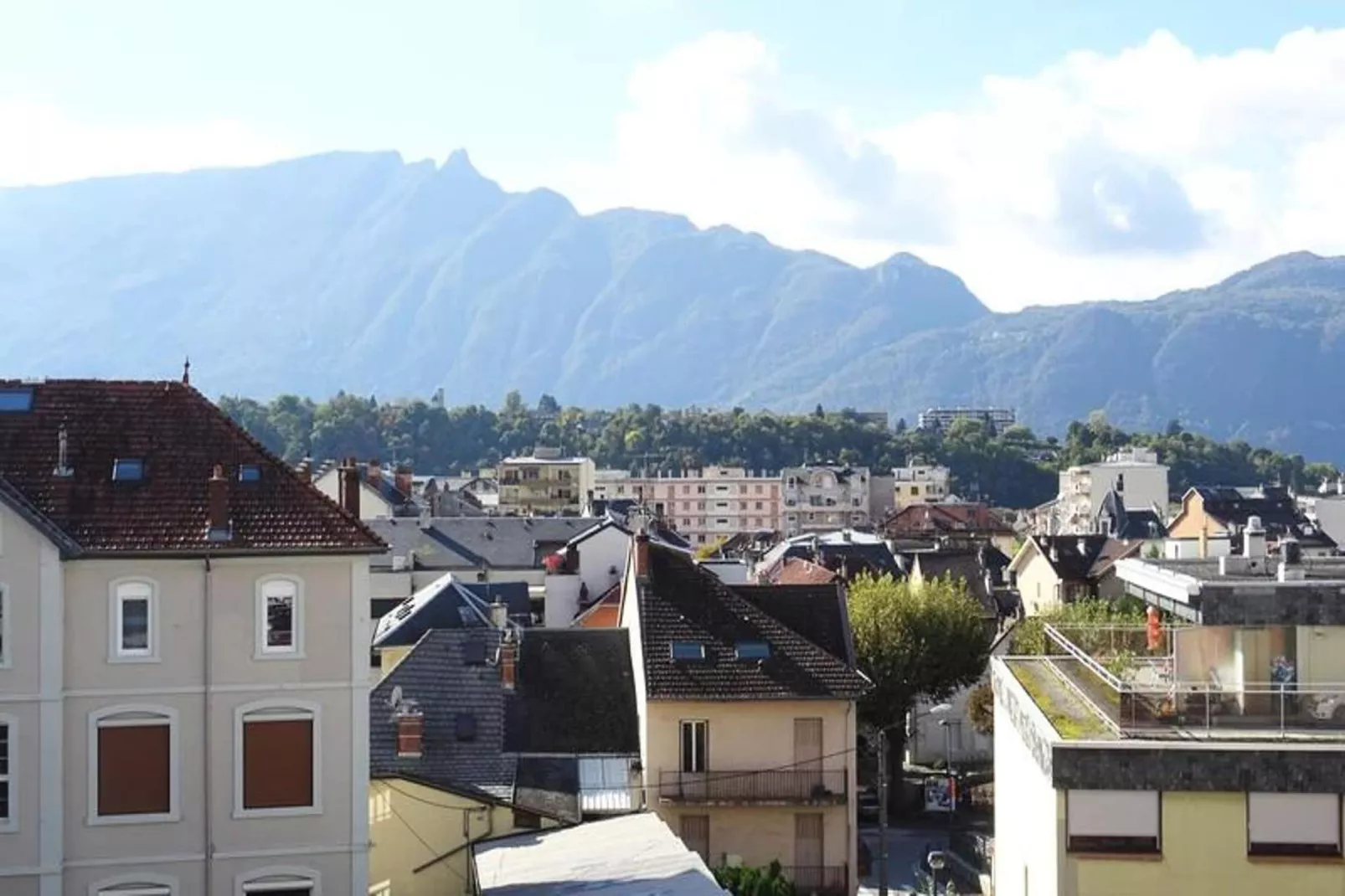 Résidence Le Chateau Durieux 3-Uitzicht zomer