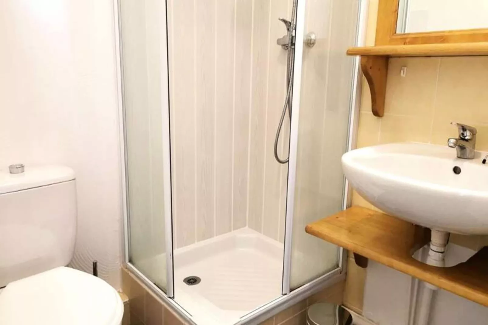 Résidence Valeriane - Badkamer