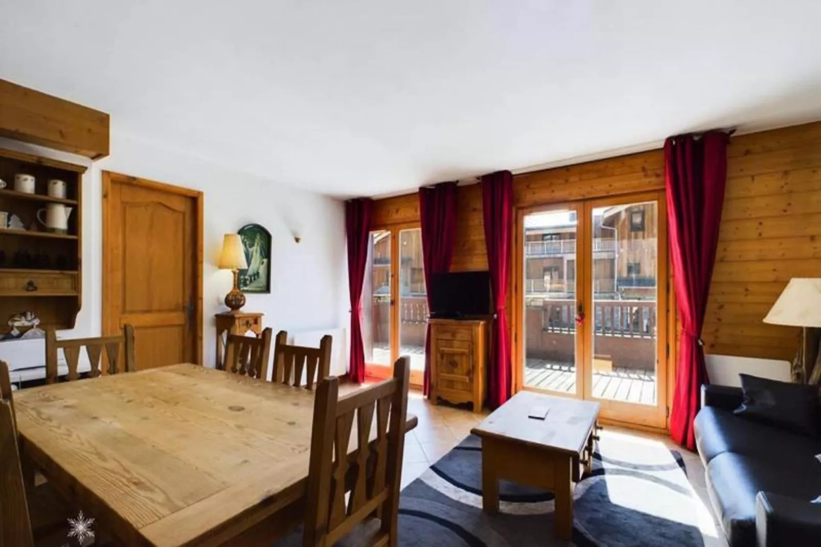 Résidence Les Granges De La Ro-Buitenkant zomer