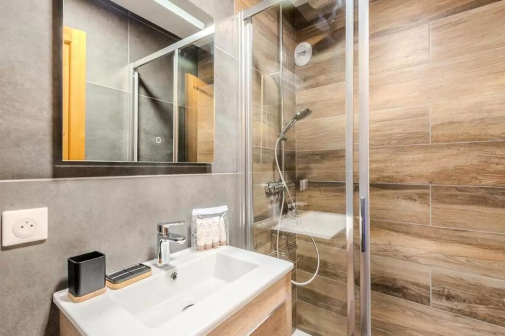 Residence Cypierre-Badkamer