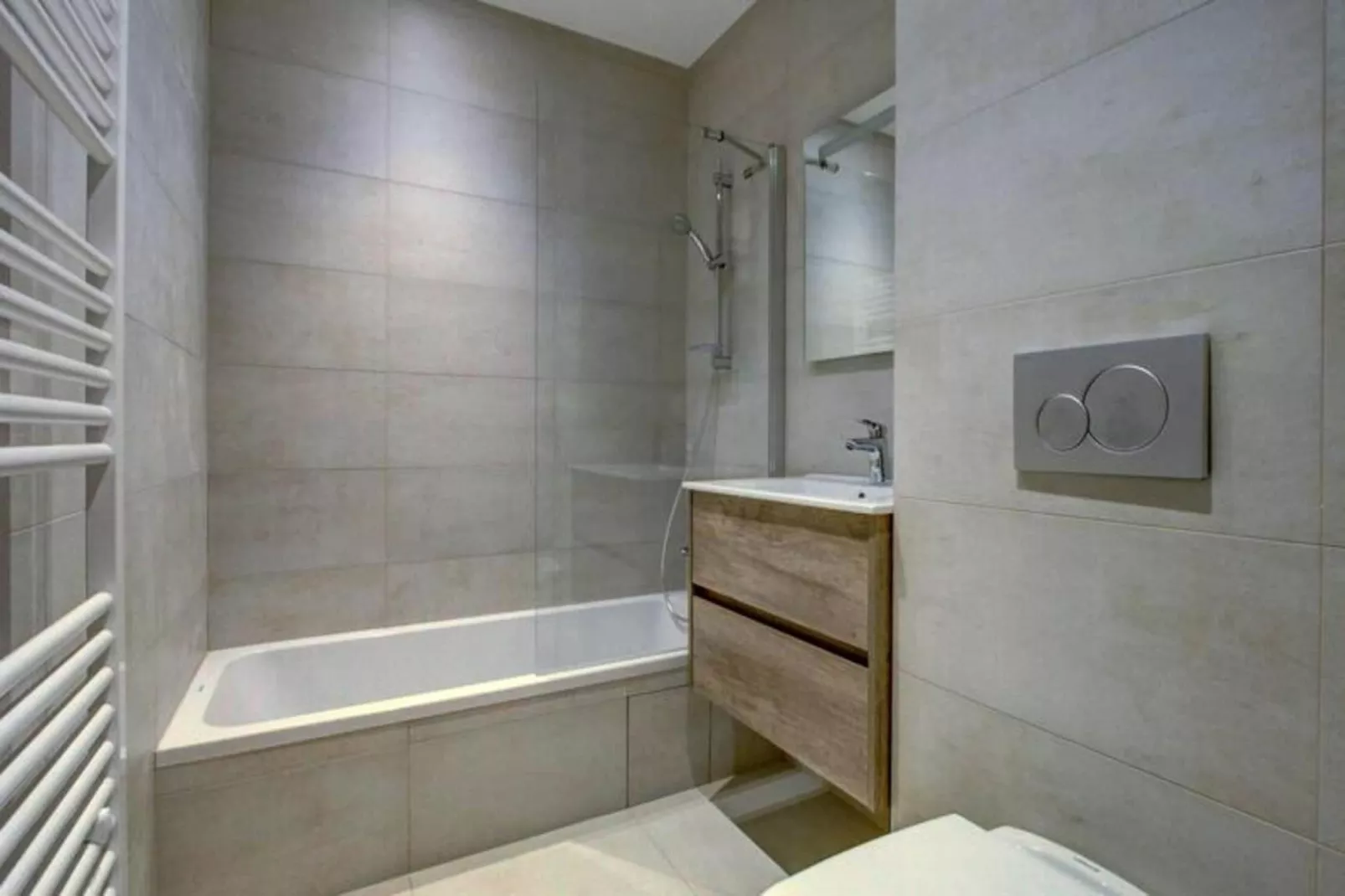 Résidence Le Lapia-Buitenkant zomer