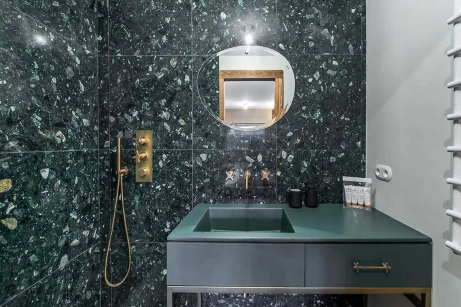 Résidence Callista-Badkamer