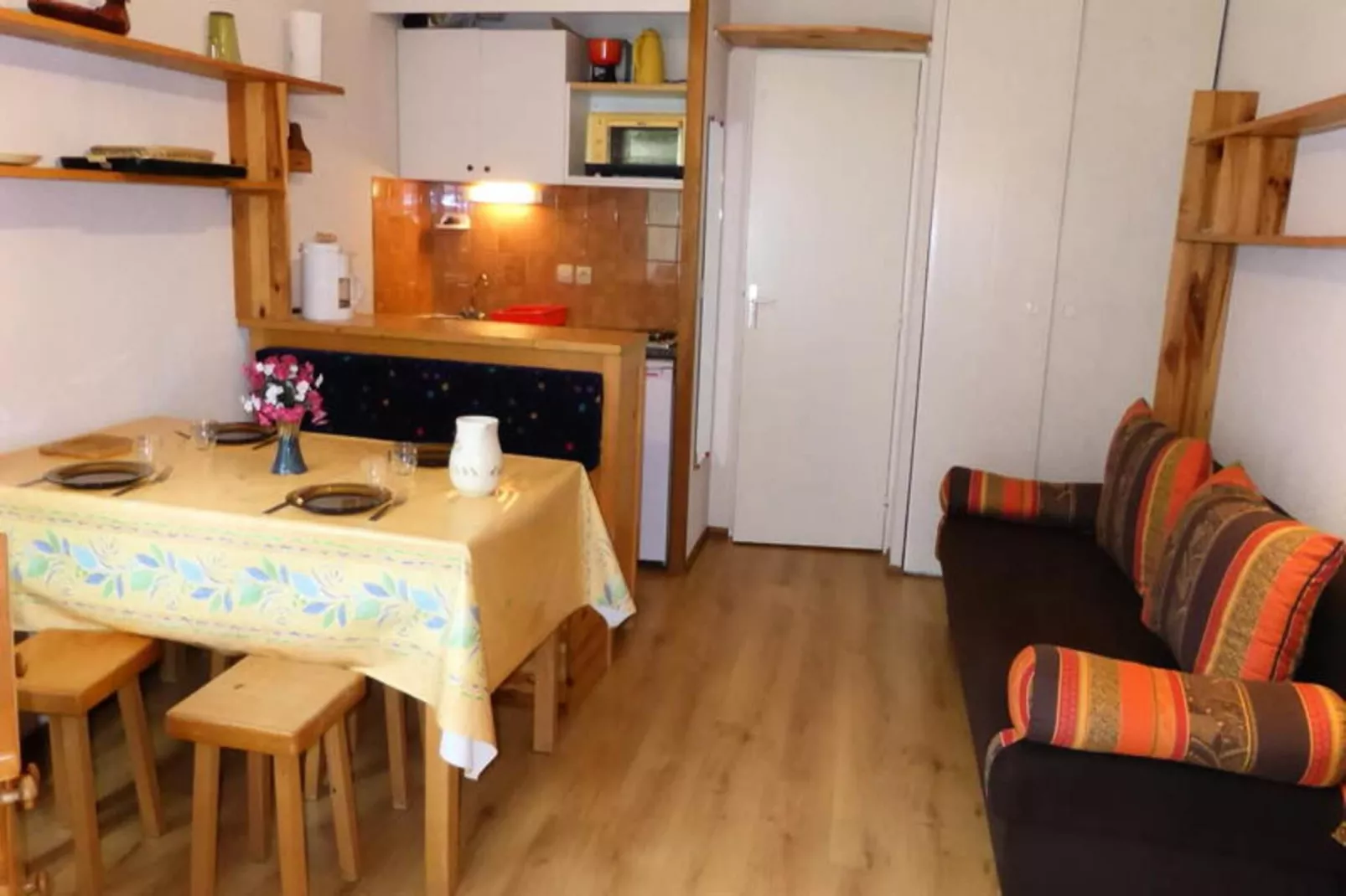 Résidence Borgia-Buitenkant zomer