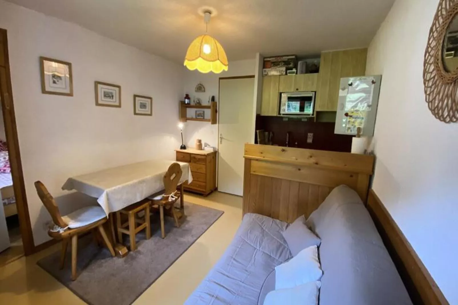 Résidence Les Campanules-Eetkamer