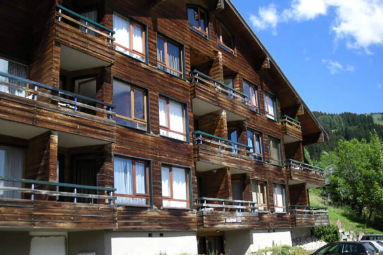 Résidence Les Tartifles - Buitenkant zomer