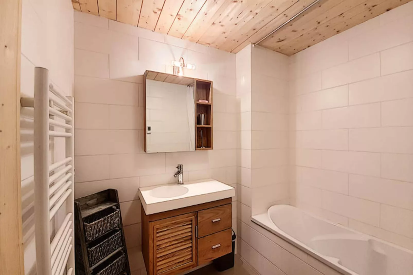 Chalets à Saint Jean d'Aulps-Image-tags.