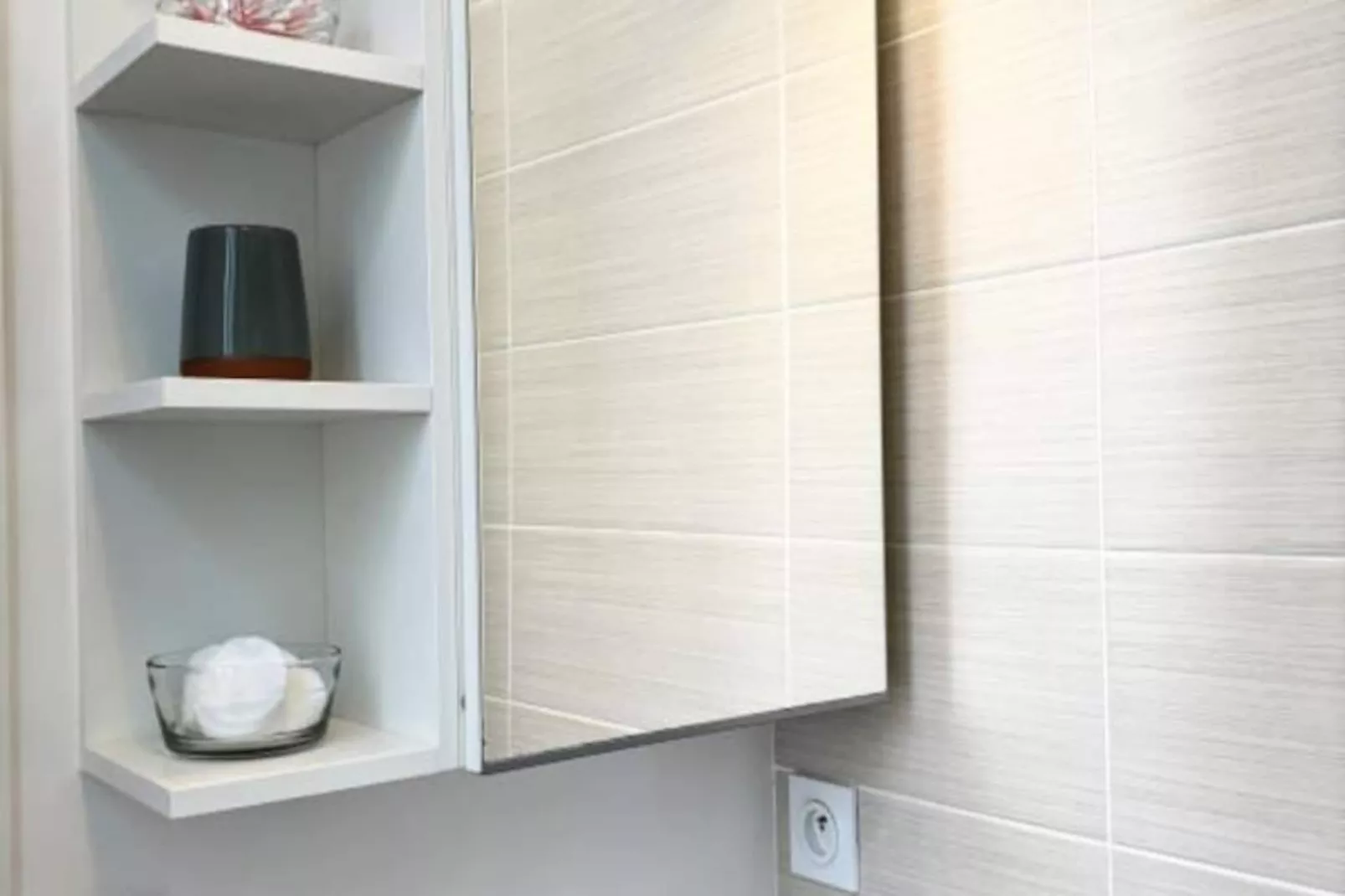 ⭐ Le Jeanne D'arc - 4pers. Pl Du Vieux March&eacute;-Image-tags.