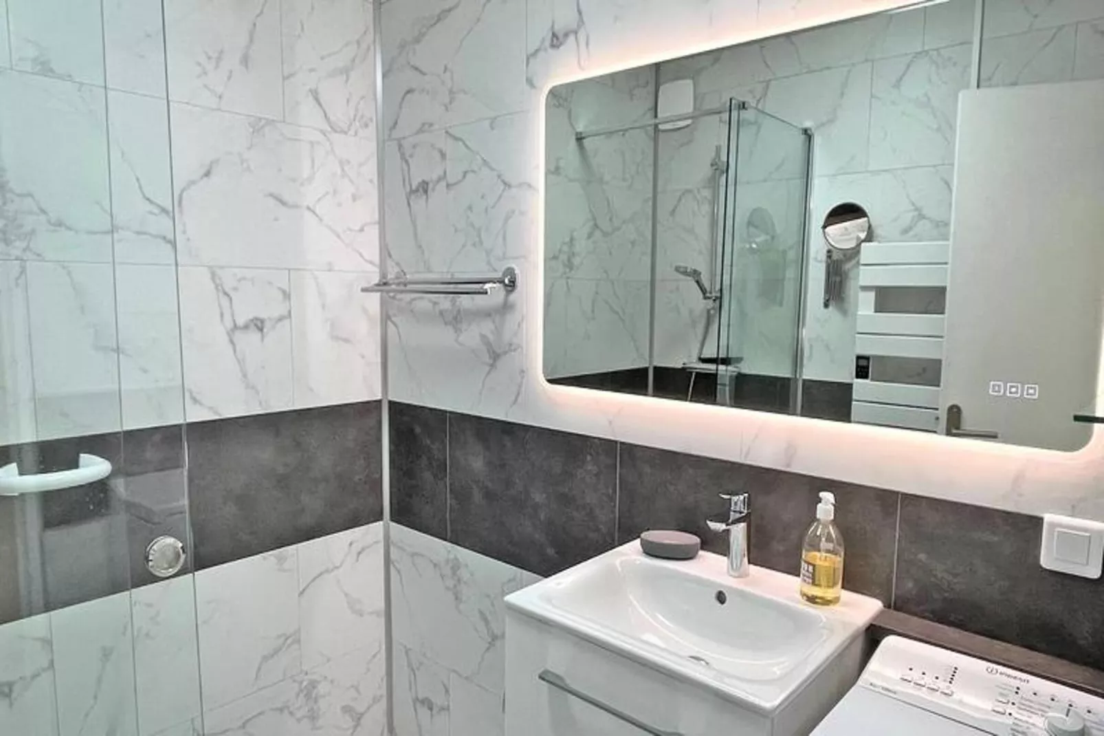 Résidence Silène-Badkamer