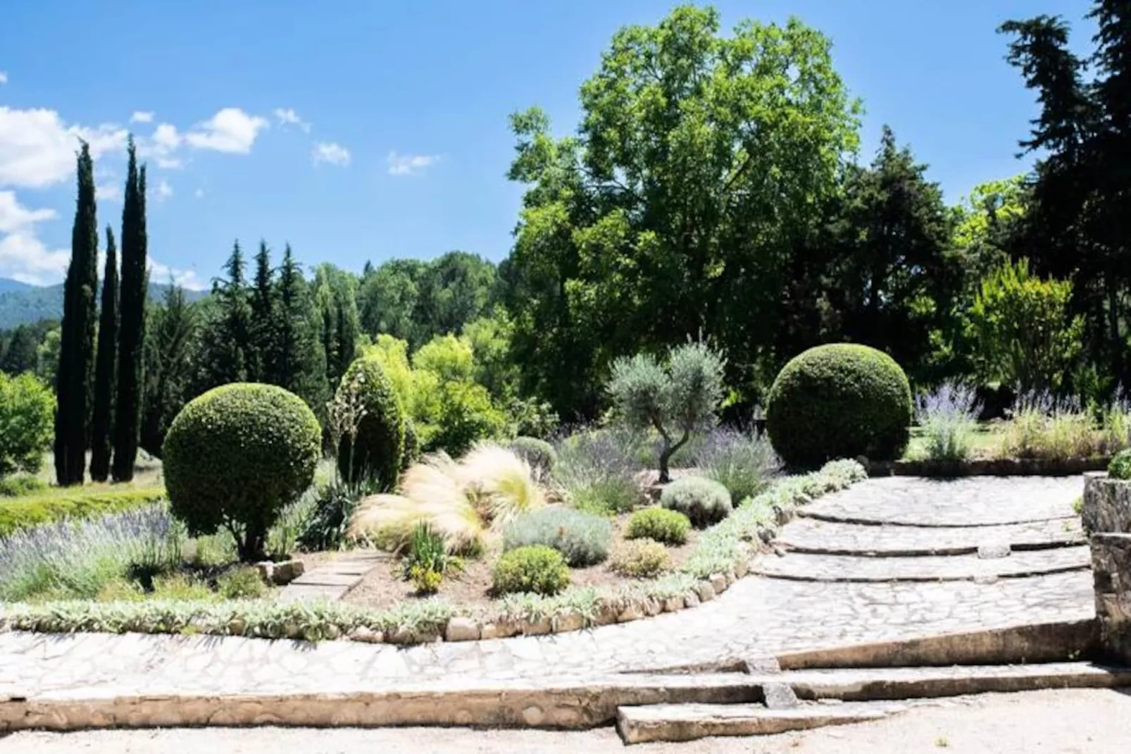 Villa Les Saffres, Somptueux Mas &agrave; Malaucene-Image-tags.