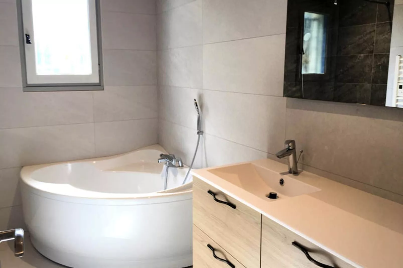 Maison à Saint-Hilaire-de-Riez-Badkamer