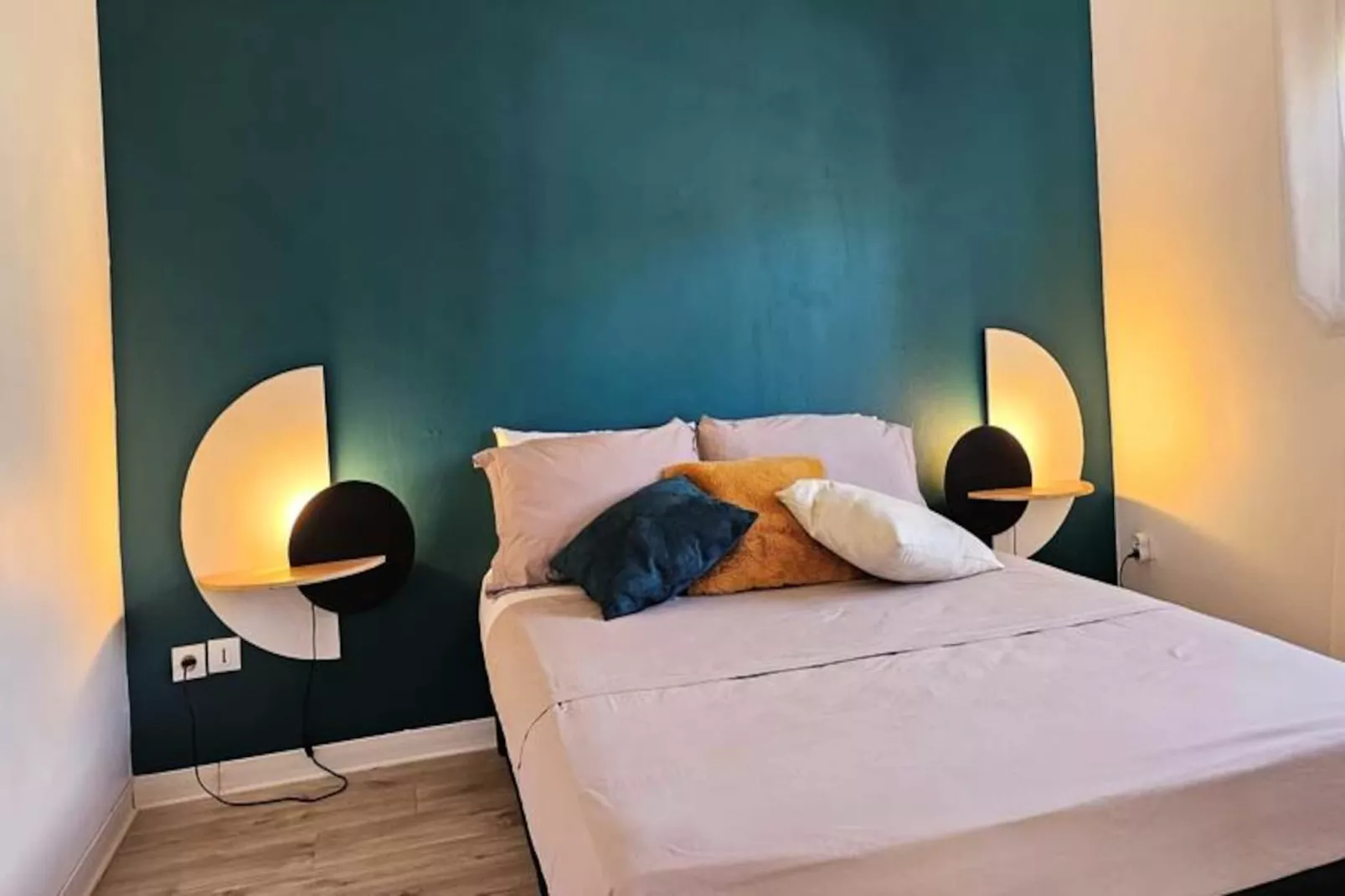 Villa Tyno-Image-tags.