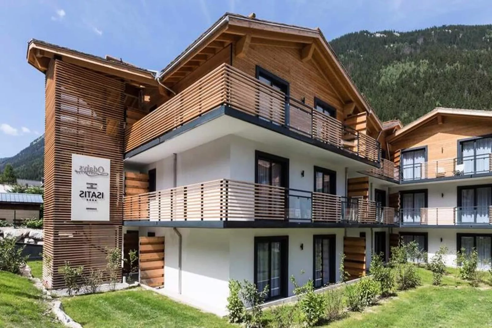 Résidence Prestige Odalys Isatis****-Buitenkant zomer