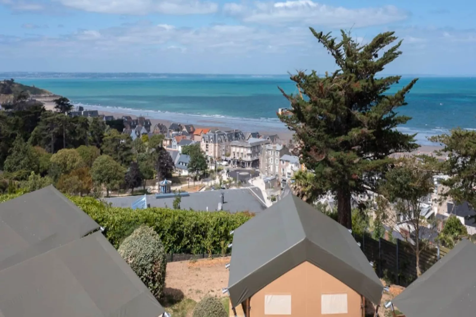 Résidence Parc-Buitenkant zomer