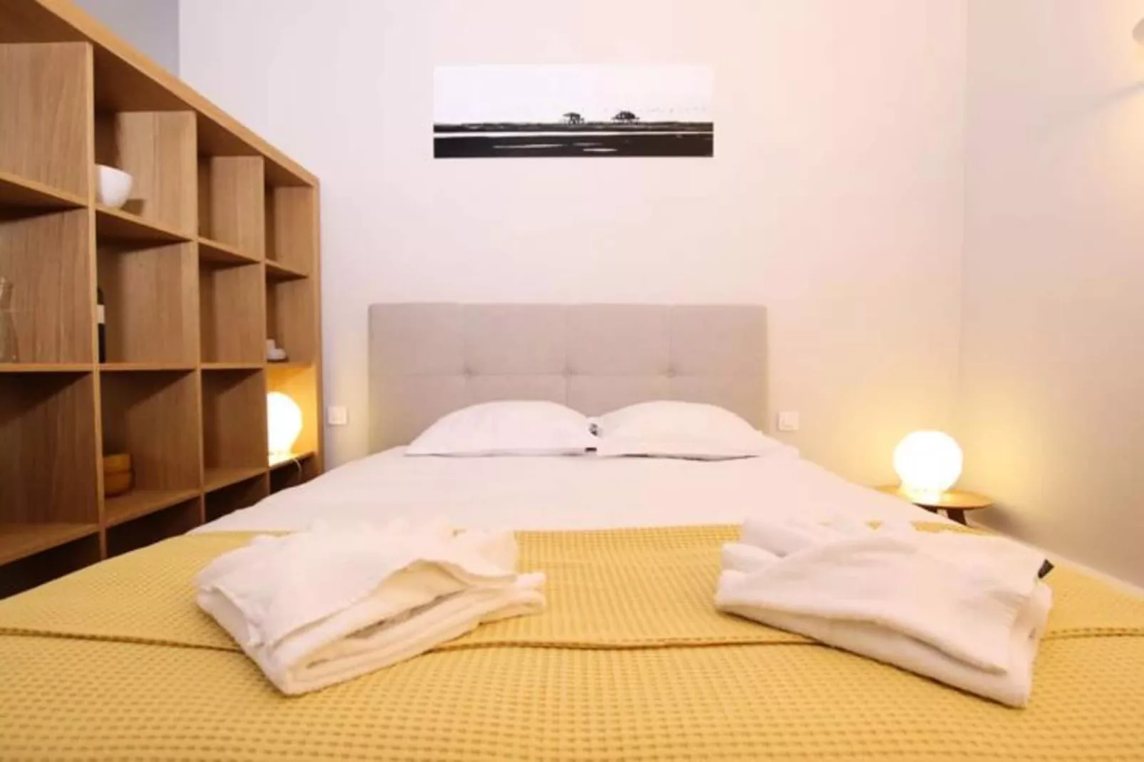 Superbe Appartement Typiquement Bordelais En Hypercentre Pour *4 Personnes*-Buitenkant zomer