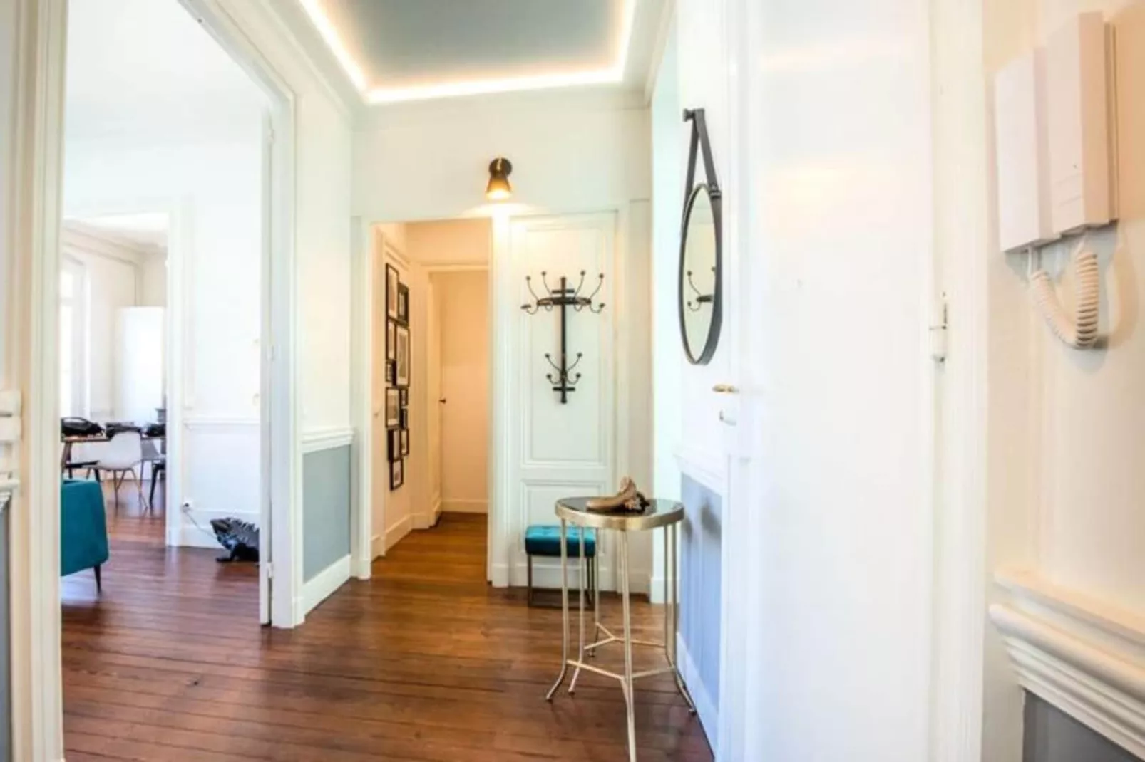 Appartement De Haut Standing Pour 6 Situ&eacute; Au Coeur Du Centre Historique-Woonkamer