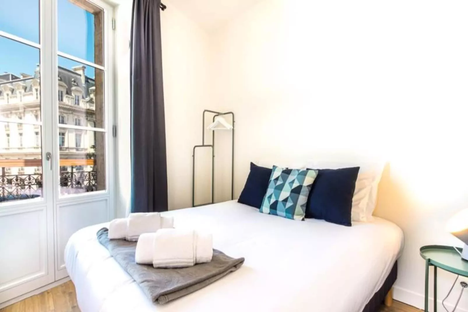 Appartement Aux Prestations Cozy Et Moderne En Hypercentre Pour 4 Personnes-Buitenkant zomer