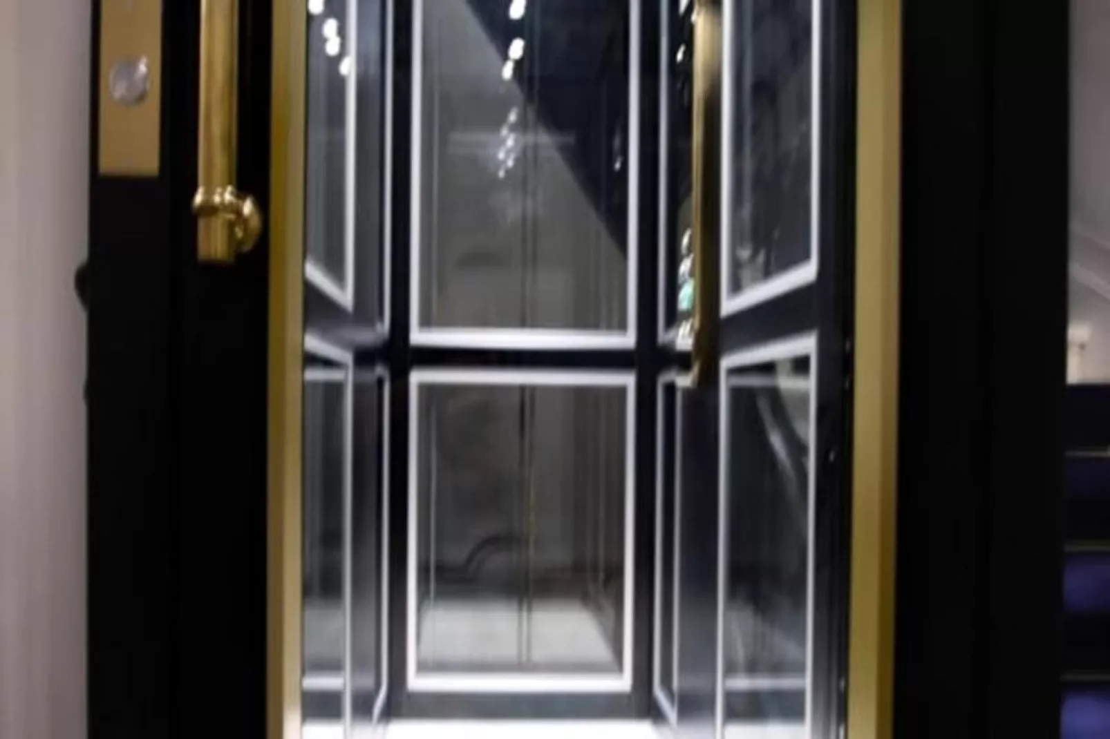 Maison Labruy&egrave;re - Suite Cosy Jardin-Buitenkant zomer