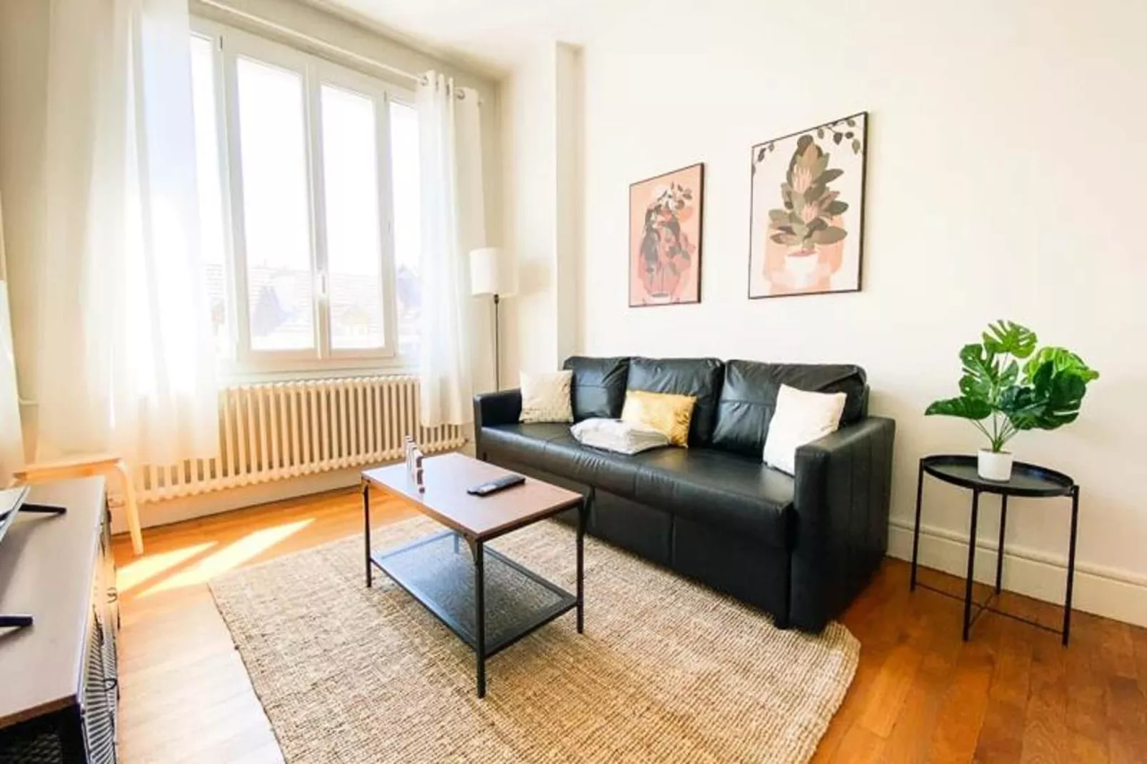 Le Berri'appart | T3 Tout &eacute;quip&eacute; | Tramway, Gare 🚡-Woonkamer