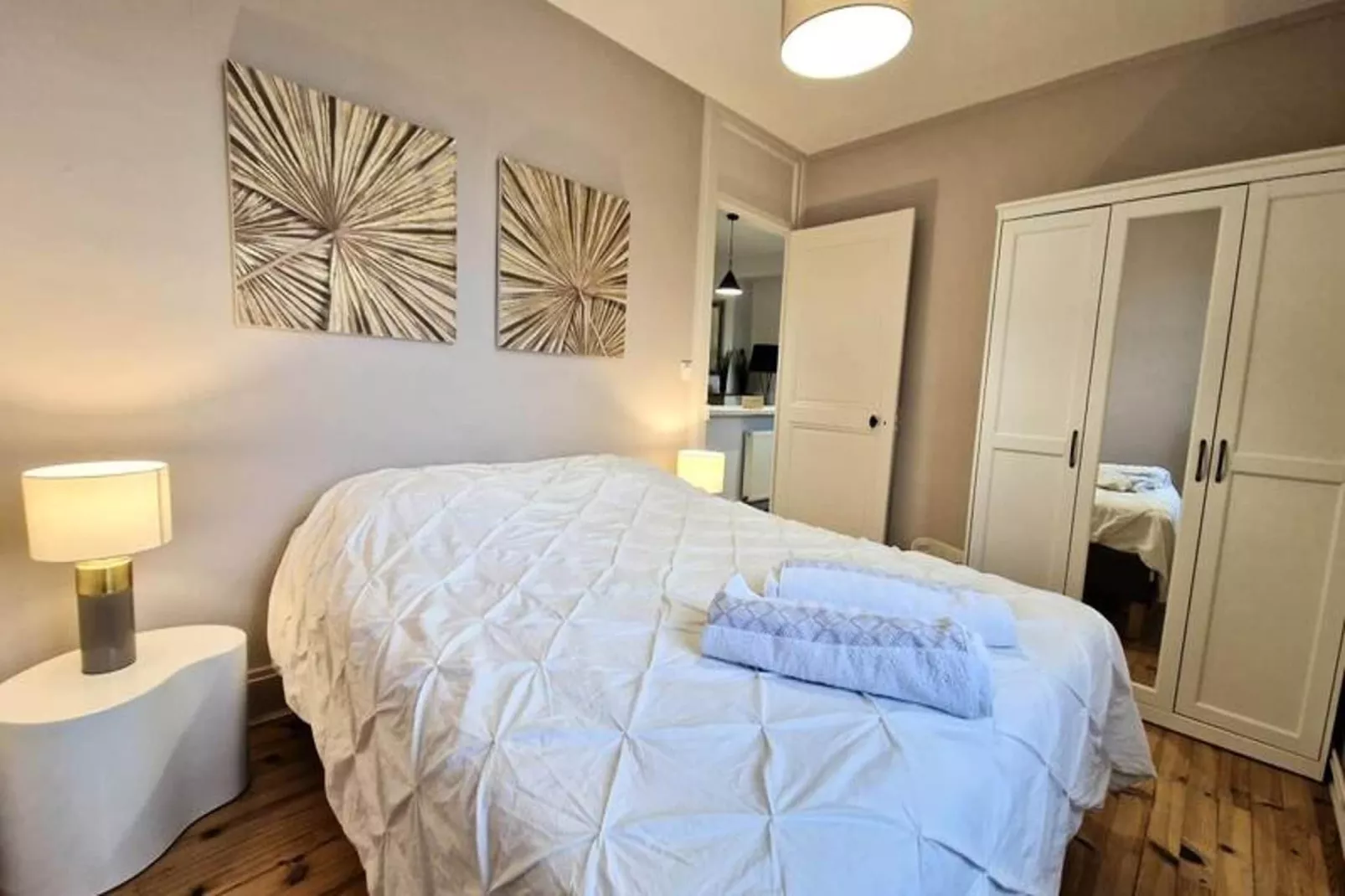 | Le Blue Revol  💡| R&eacute;nov&eacute;, Tout &eacute;quip&eacute;-Slaapkamer