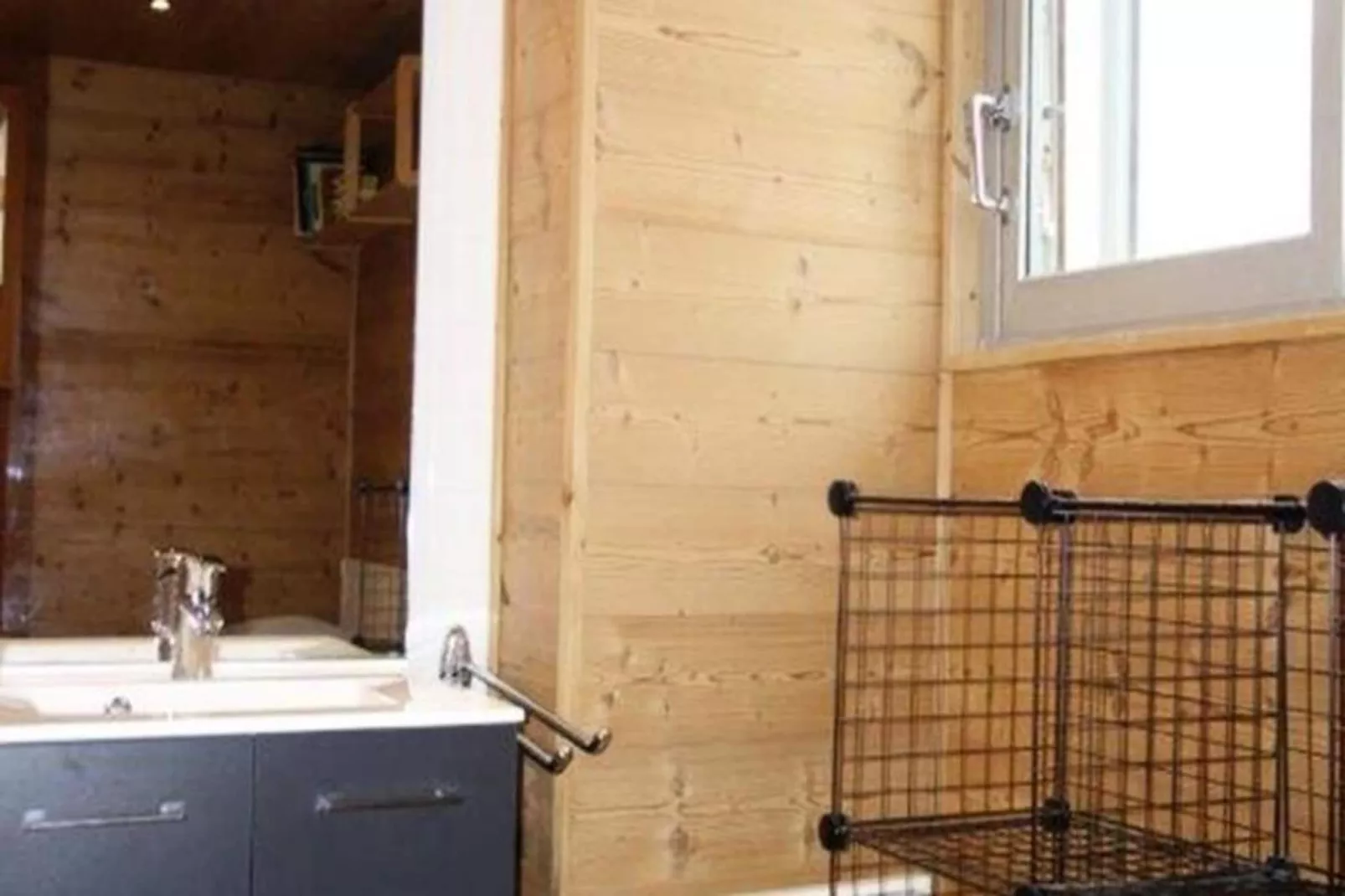 Résidence Grand Sablat B-Badkamer