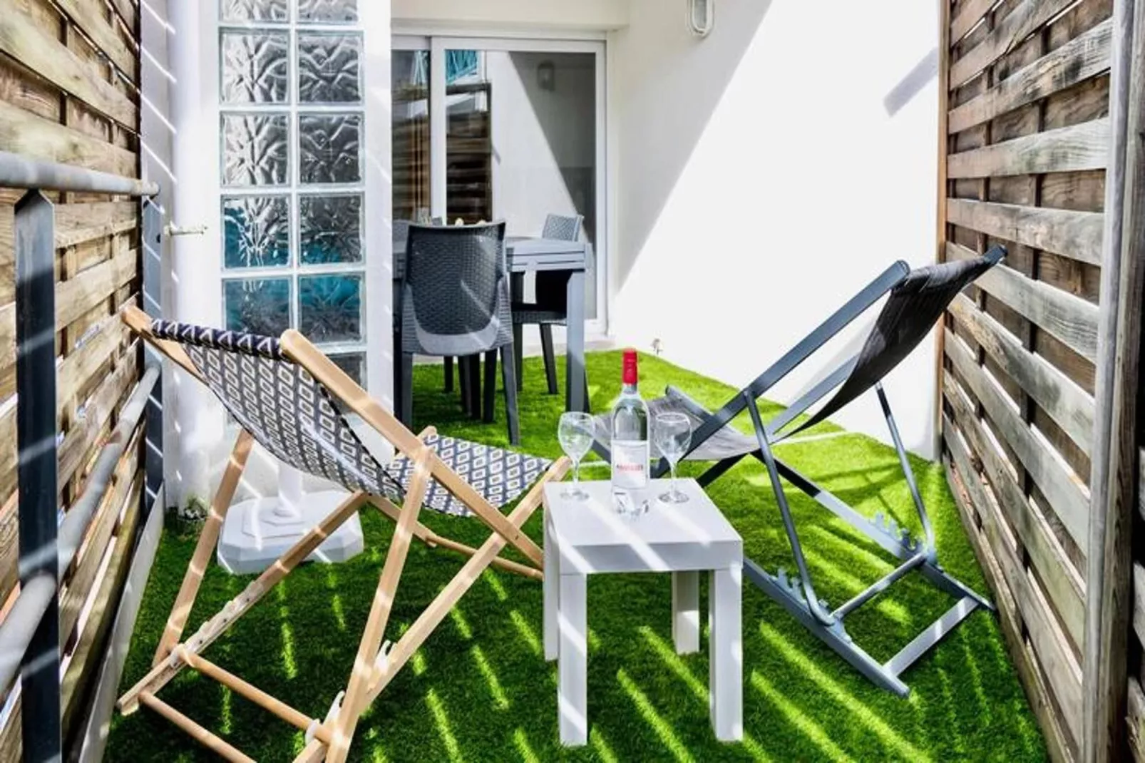 Résidence Du Centre-Tuinen zomer