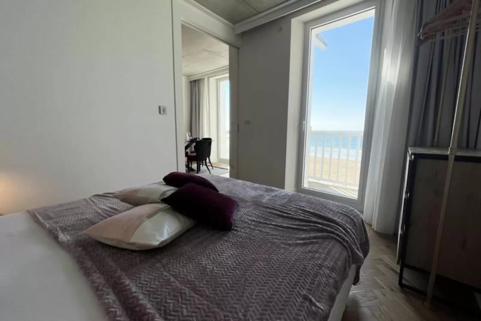 Maison R&eacute;gent & Spa - Un Si Bel Horizon-Image-tags.