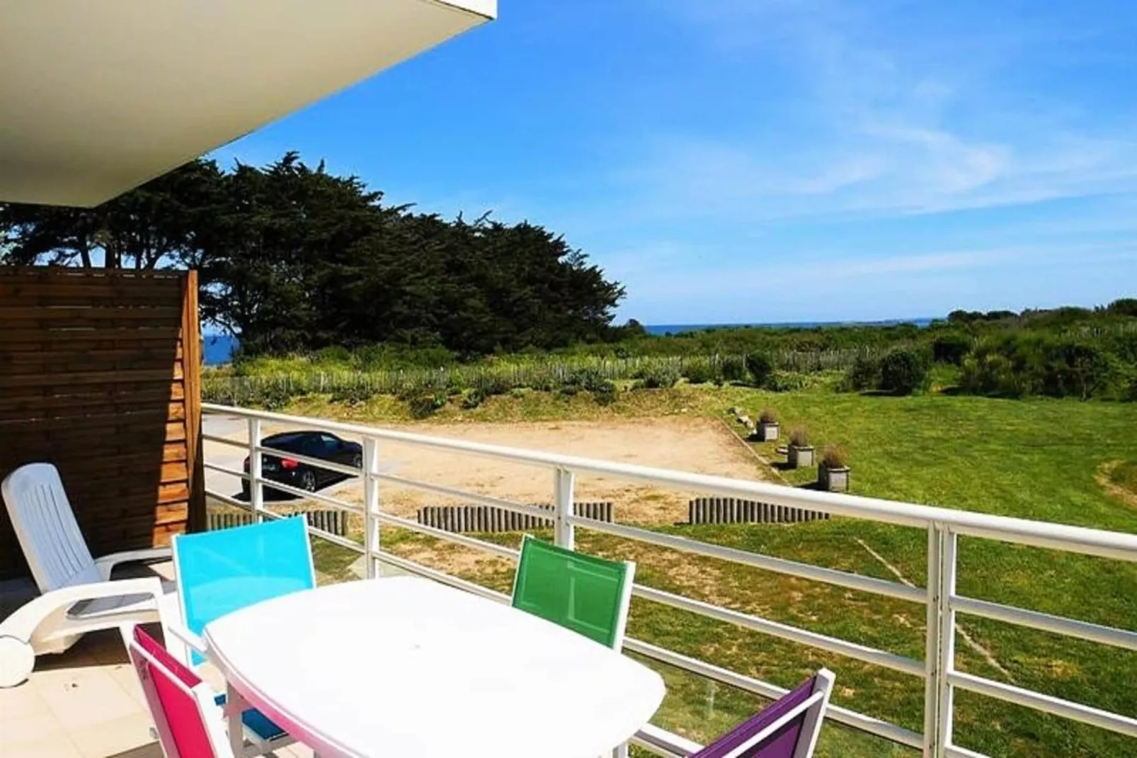 Résidence Fort Neuf-Uitzicht zomer