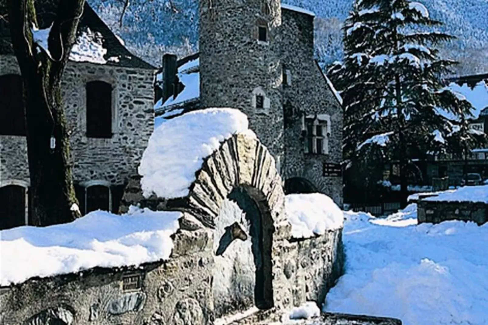 Résidence Aurette:pic Long-Image-tags.