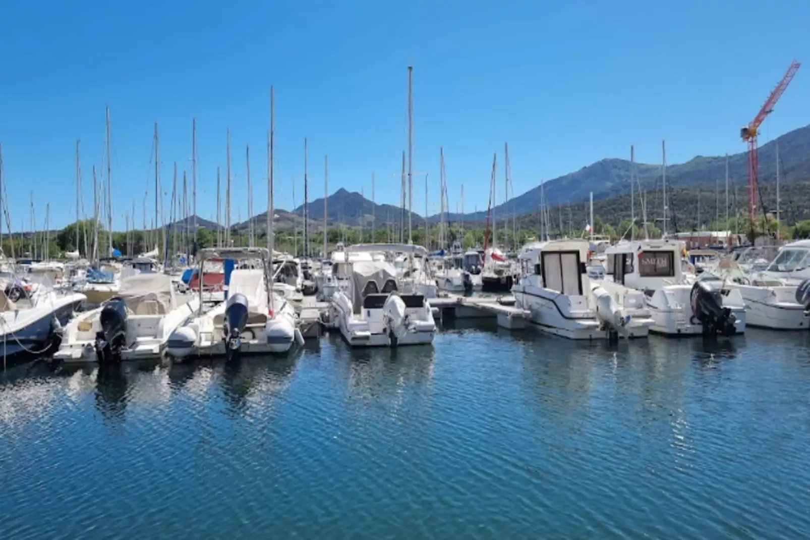 Résidence Mer & Golf Port Argelès***-Buitenkant zomer