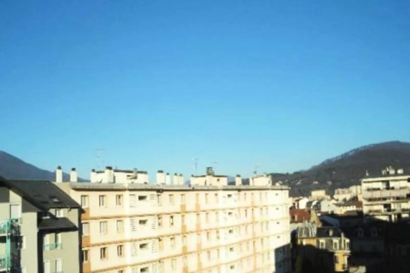 Résidence Le Jasmin-Uitzicht zomer