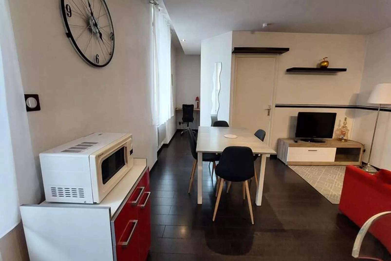 Résidence Le Juturna-Eetkamer