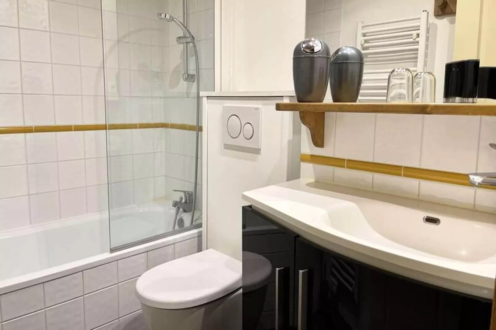 Résidence Athamante - Badkamer