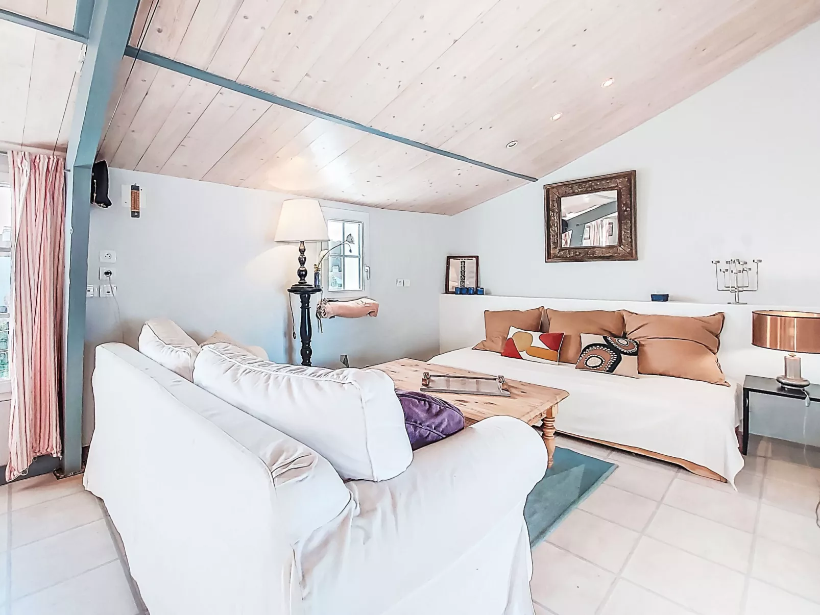 Charme et Confort en bord de mer-Binnen