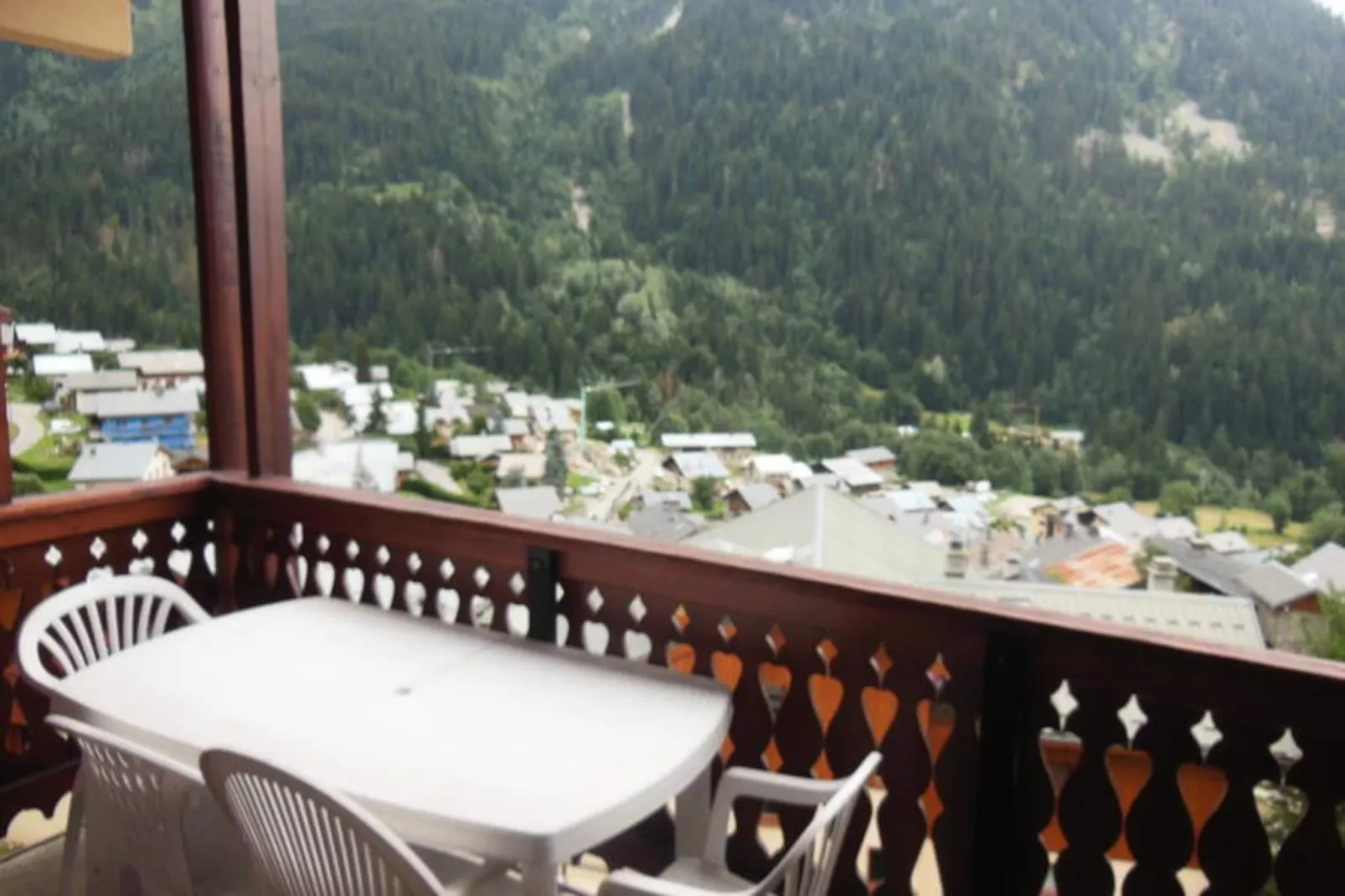 Résidence Le Chardonnet-Image-tags.