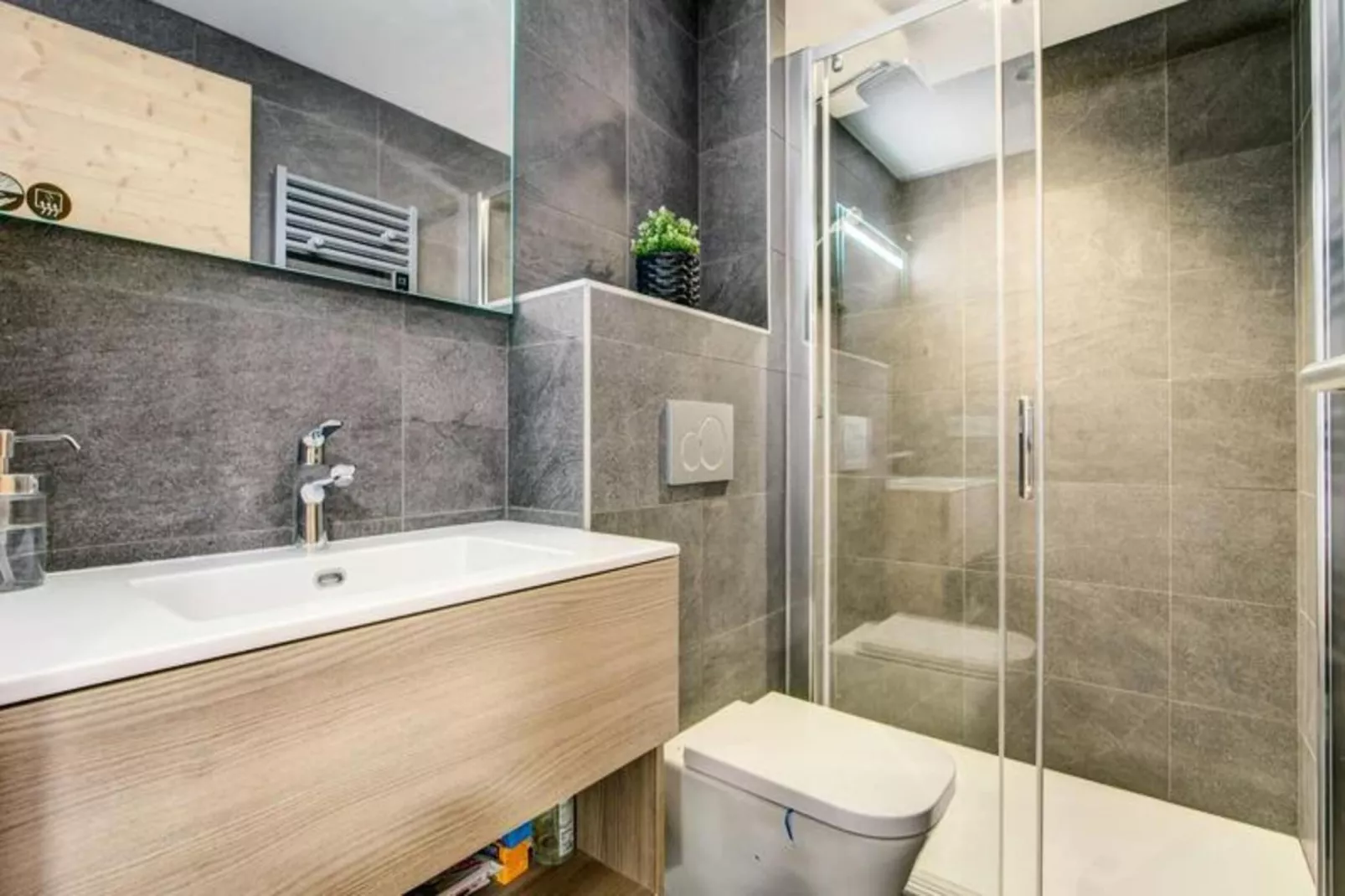 Résidence Echo Du Pleney - Badkamer