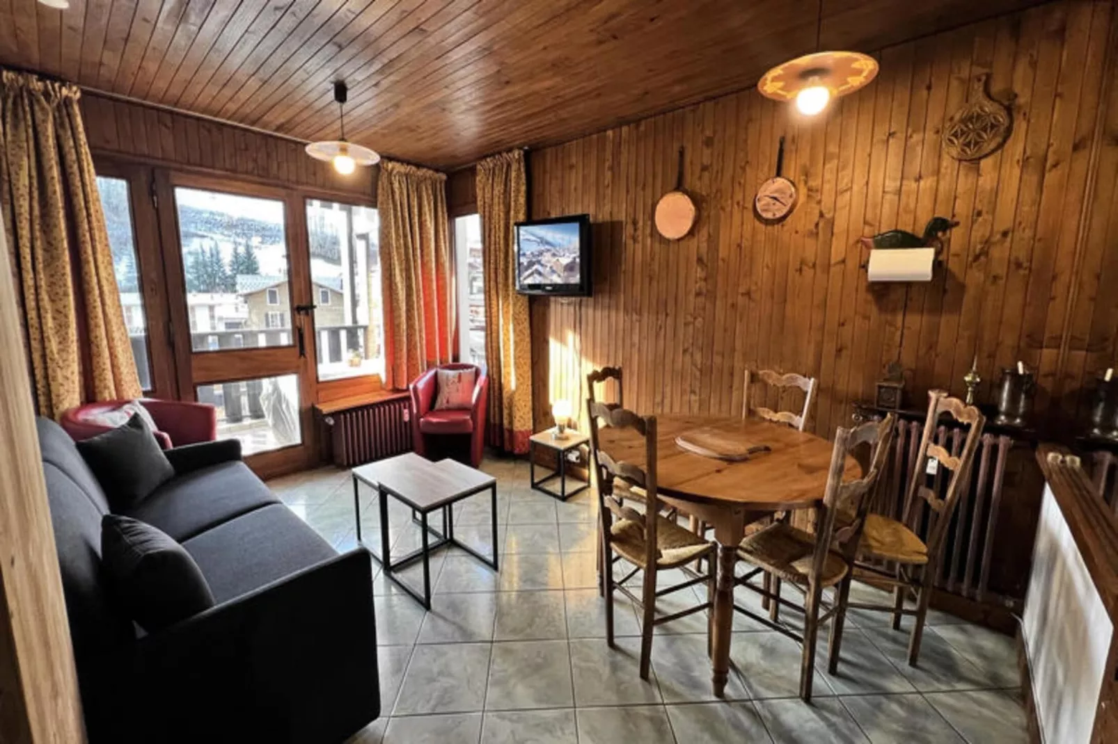Appartements à La Clusaz-Buitenkant zomer
