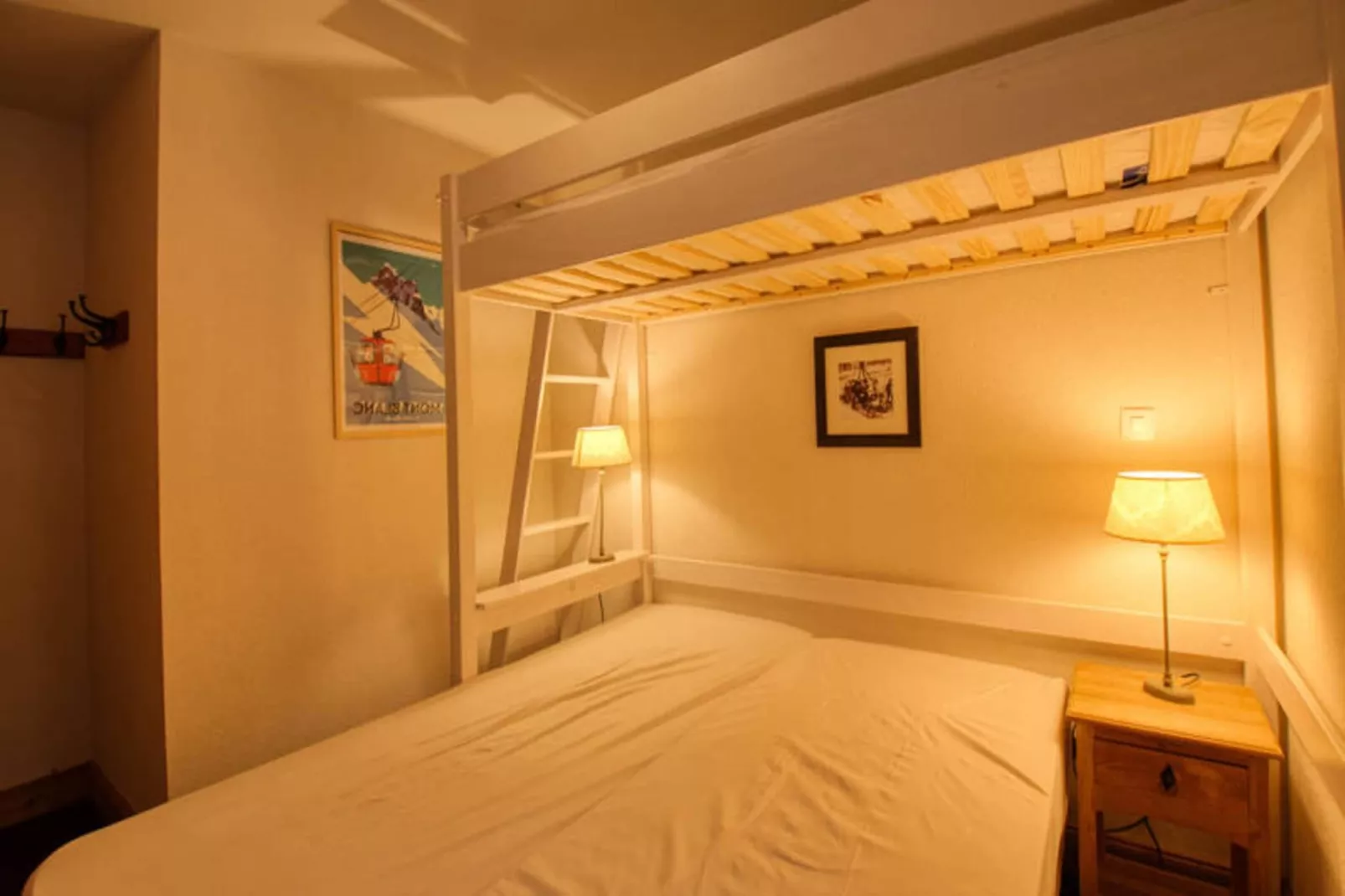 Résidence Jardin Alpin Bat B-Buitenkant zomer