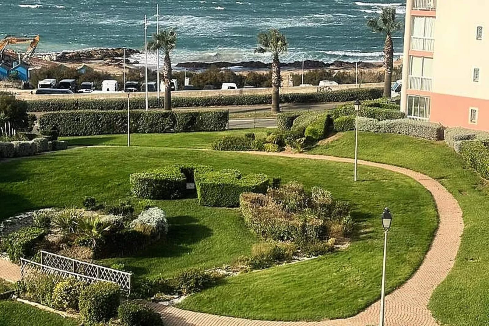 Résidence Morieres B-Uitzicht zomer