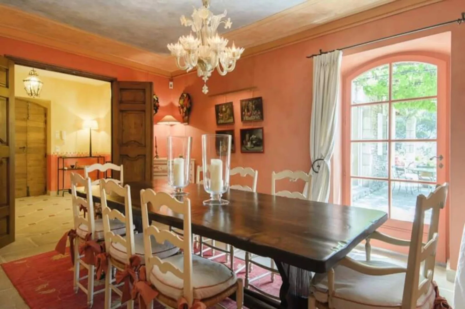 Mas Des Papillons, Gordes-Image-tags.