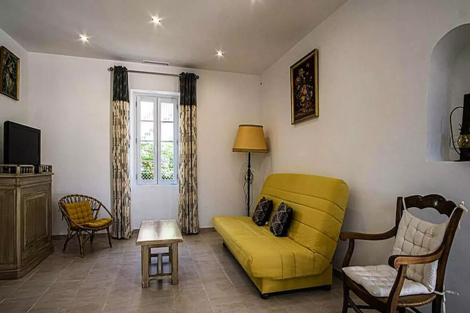 Maison Avec Jardin Proche Du Centre-ville Isle-sur-la-sorgue-Slaapkamer