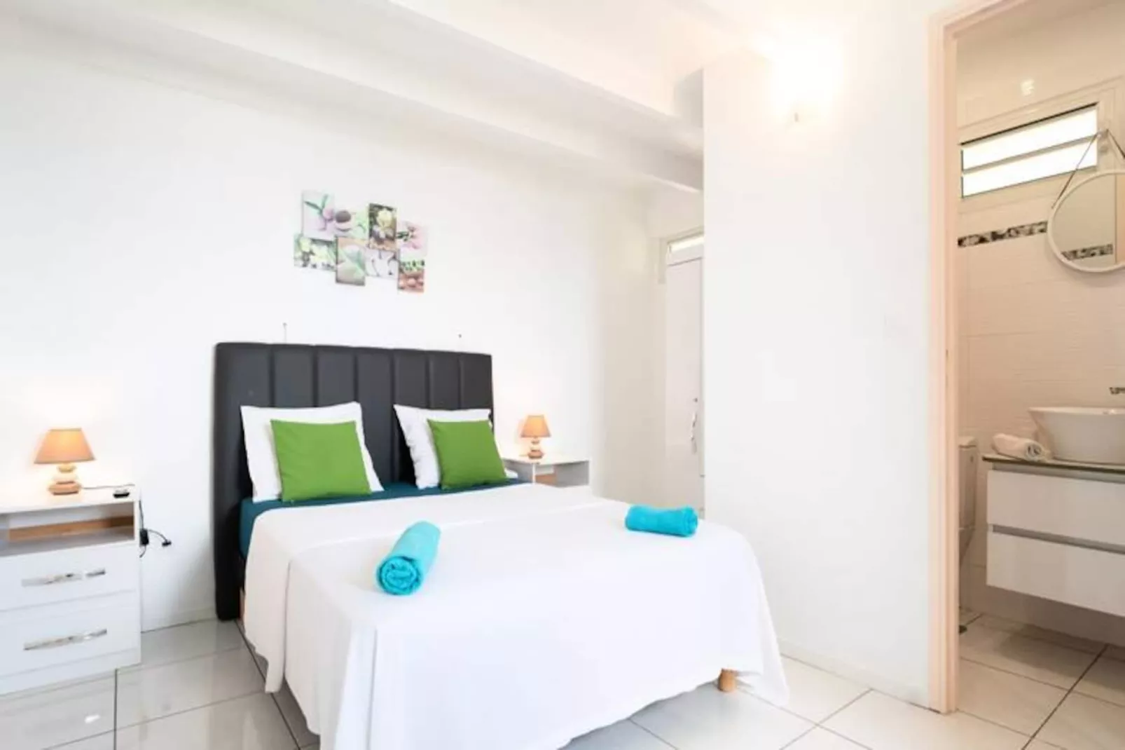 Villa Sun And Sea-Image-tags.