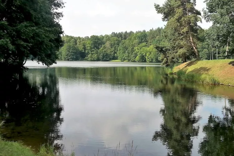 Dom wakacyjny w Krzyni dla max 7 osób-Gebieden zomer 1km