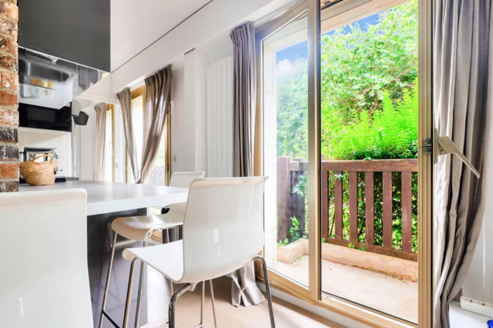 Résidence Castel St Clair - maeva Home-Buitenkant zomer