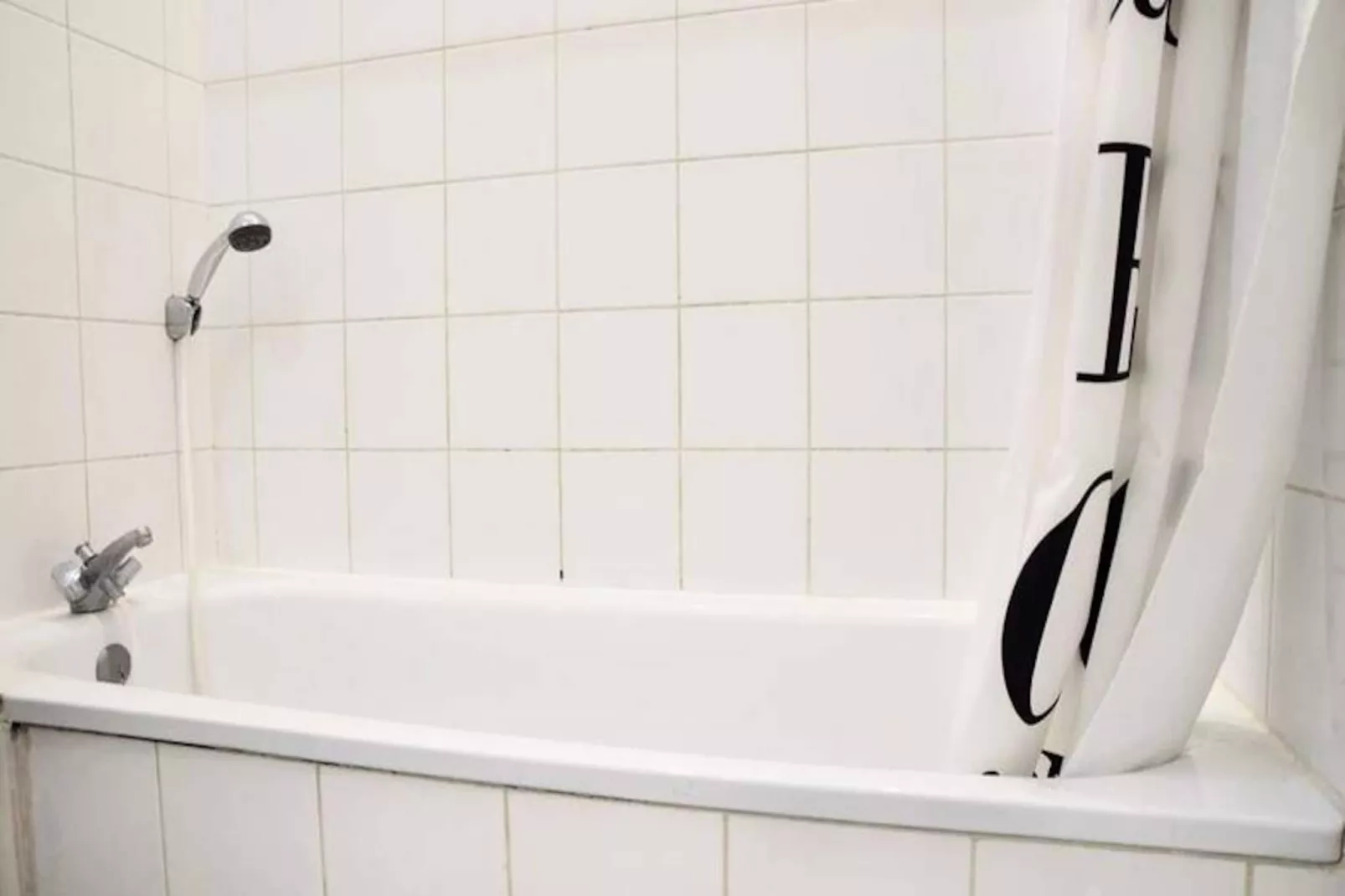 Magnifique Appartement Confortable Pour 4, En Hypercentre, Rue Tr&egrave;s Calme-Image-tags.