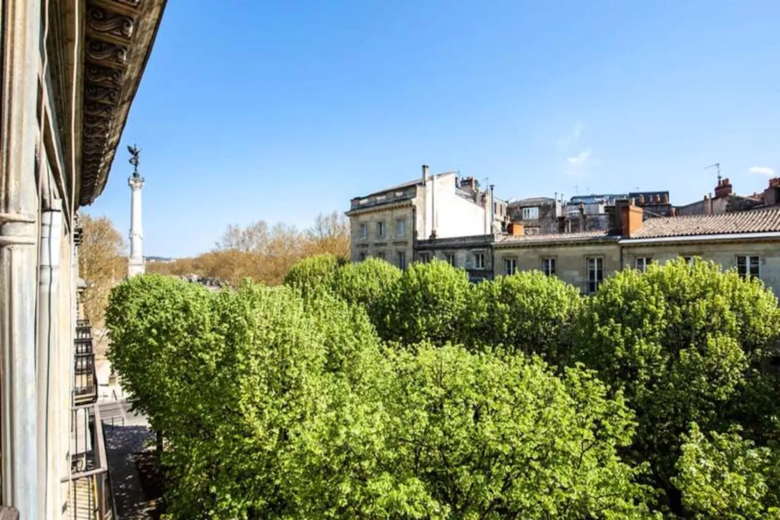Magnifique Et Lumineux T3 De Charme Aux Quinconces Id&eacute;al Pour 4 Personnes-Buitenkant zomer
