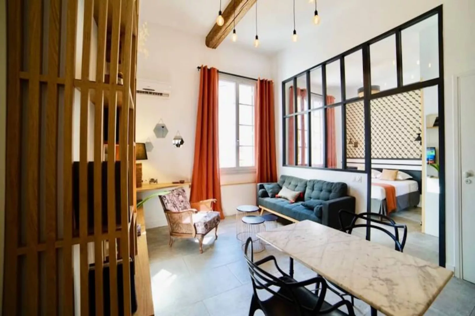 Home Chic Home - Les Suites De La Com&eacute;die - Suite2-Image-tags.