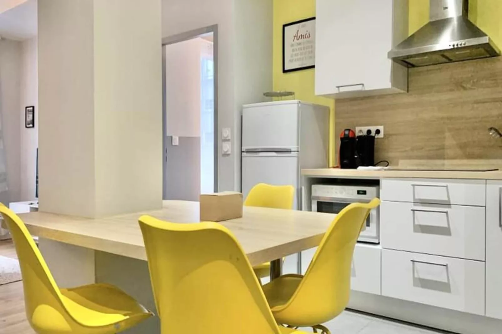 | Hello Sunshine ☀️| T3 6 Couchages| Caserne De Bonne-Eetkamer