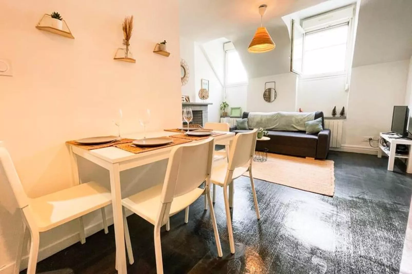 | Le Champo 🍀| T3 Proche Centre | 2 Chambres-Eetkamer