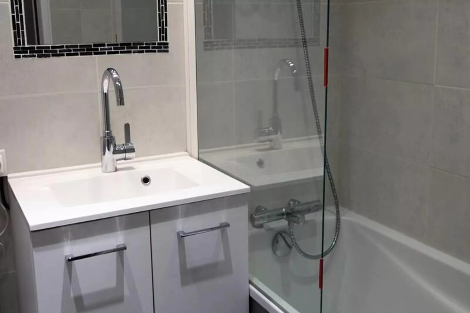 Résidence Ours Blanc P&v-Badkamer