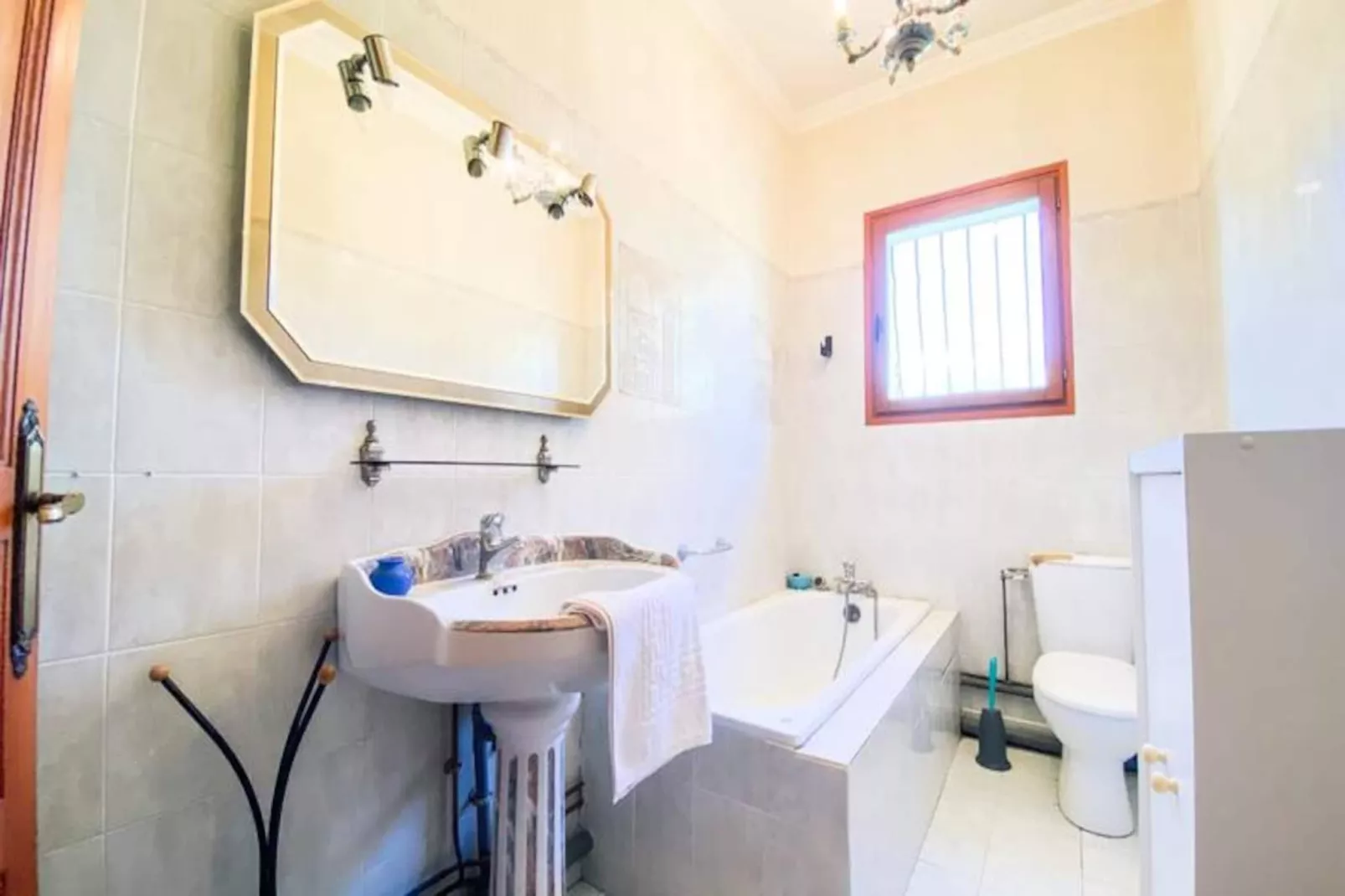 La Maison De Varces | Jardin, 4 Chambres 🌞-Image-tags.